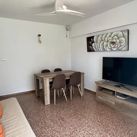 Holiday Beach デニア